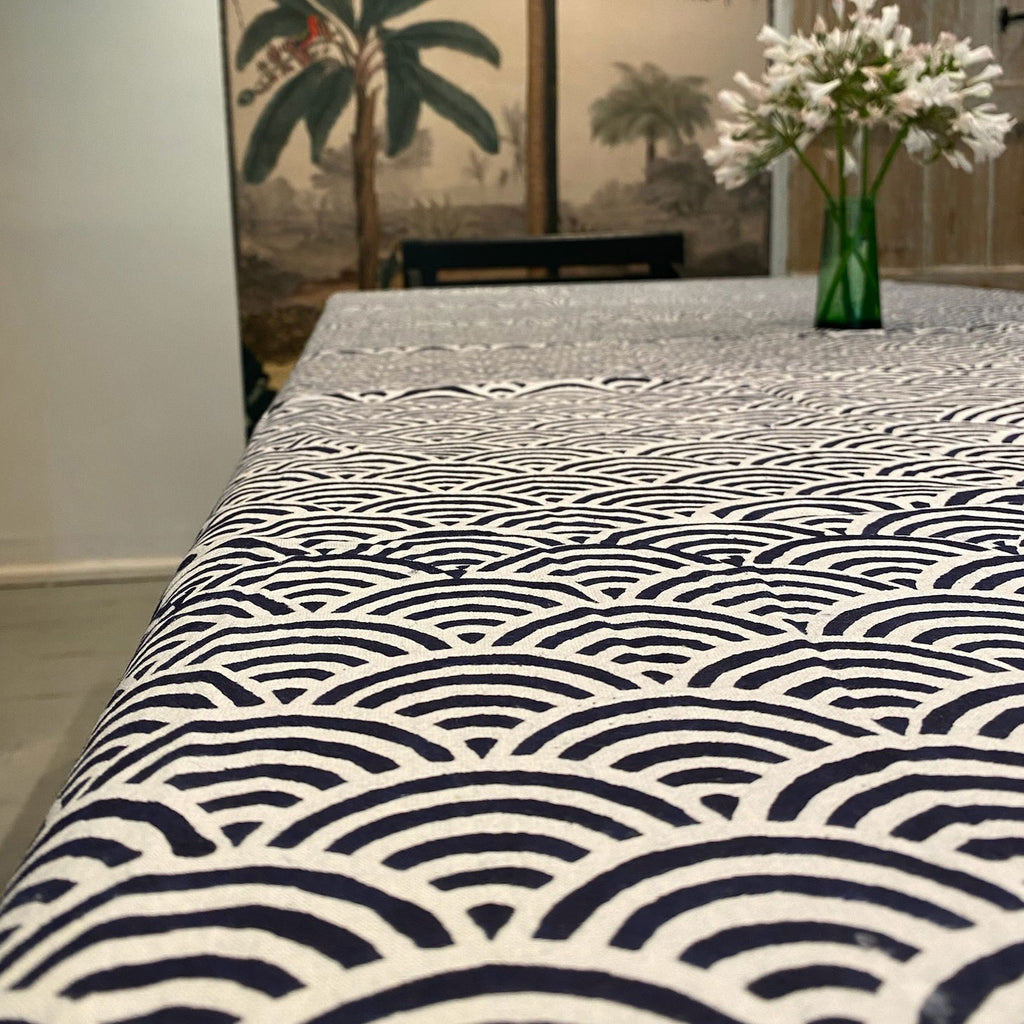 Outlet - Cotton Throw - Rainbow Black ZigZag
