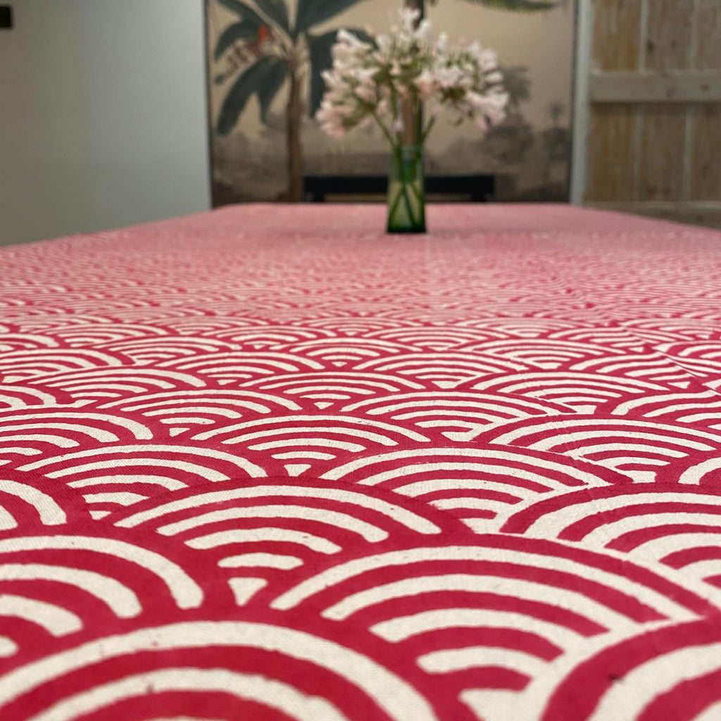 Outlet - Cotton Throw - Rainbow Red ZigZag